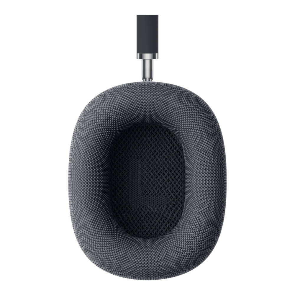 AirPods Max Midnight USB-C ear cushion detail