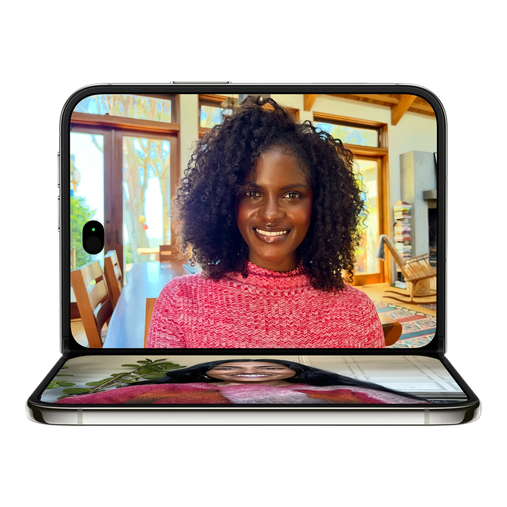 Apple iPhone Duo Star White — right-angle interior display