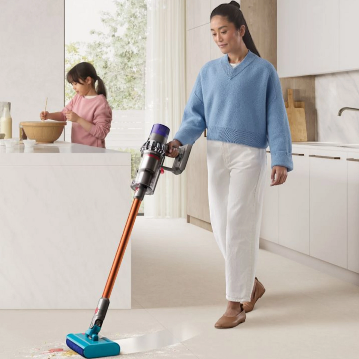Dyson Cyclone V10 Submarine Cordless Vacuum, Nickel Copper close-up